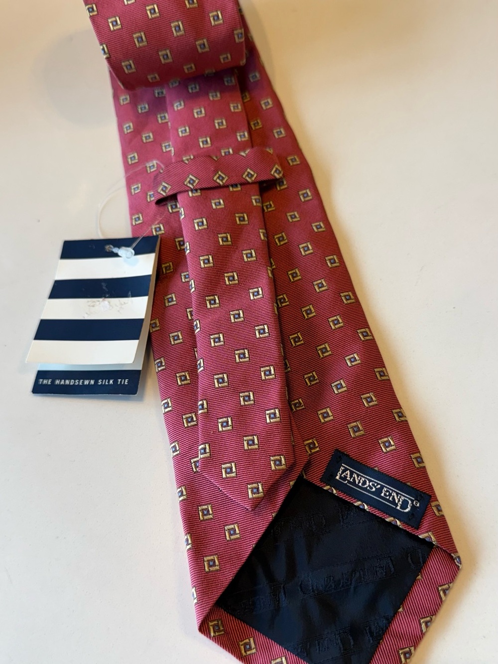 Lands’ End Men’s 100% Silk Tie Red Geometric Handsewn NWT 59”